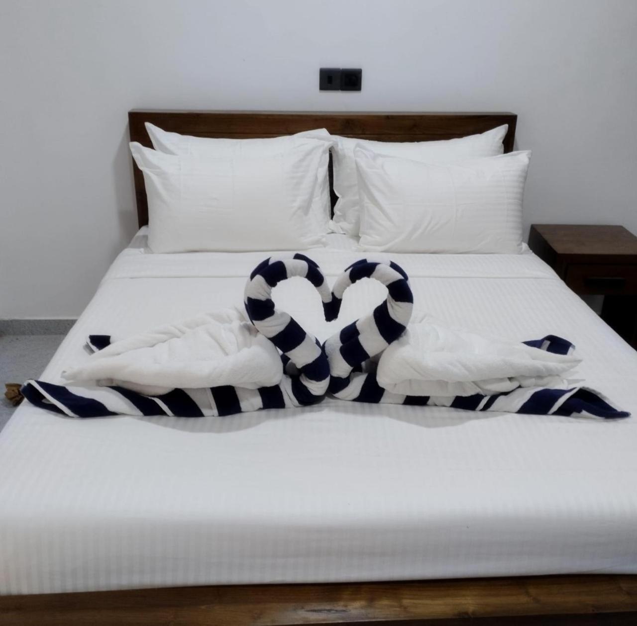 Hotel Sunny Cloud Harumalgoda Dış mekan fotoğraf